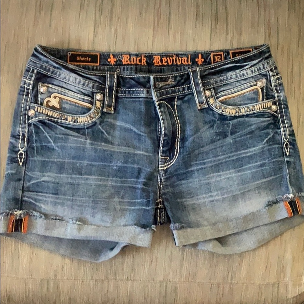Rock Revival shorts